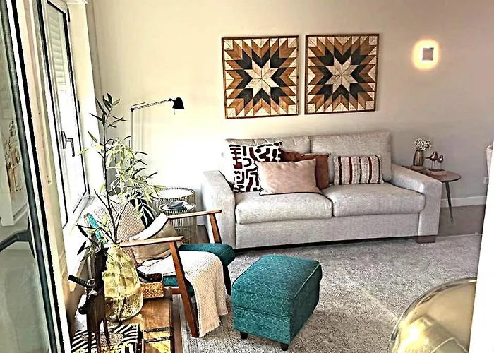 Av. Da Liberdade Comfortable Apt With Balcony