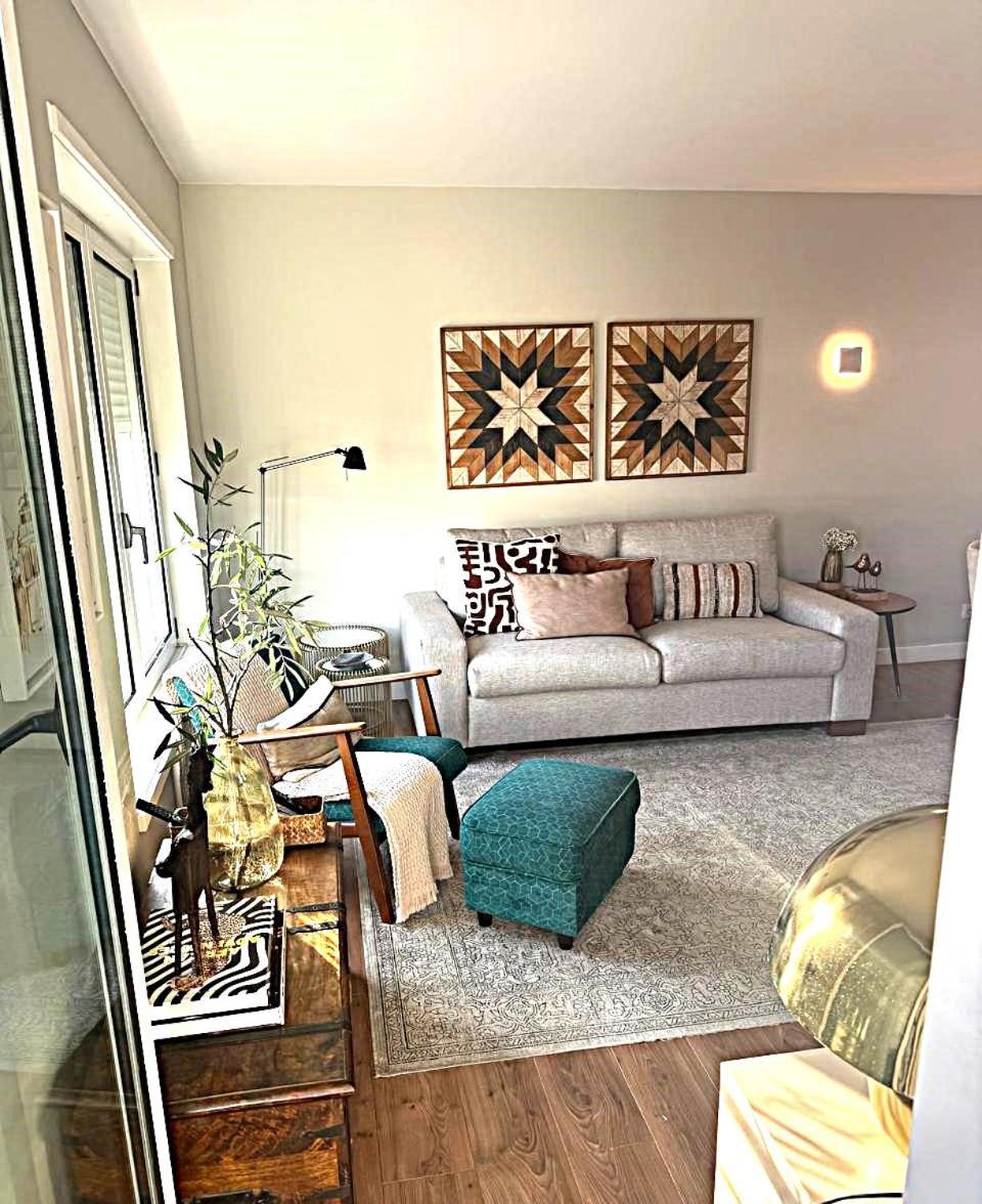 Apartment Av. Da Liberdade Comfortable With Balcony *